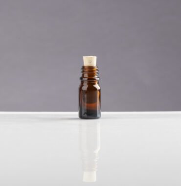 Envase de vidrio ámbar café 5ML