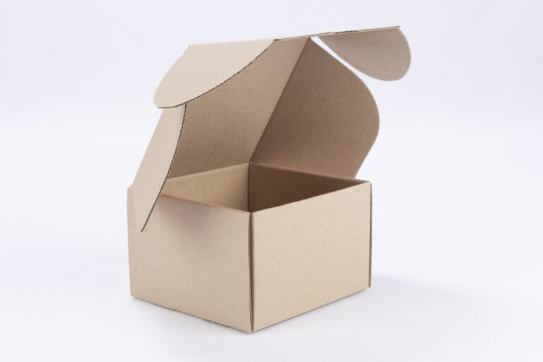 Caja rigida en carton corrugado