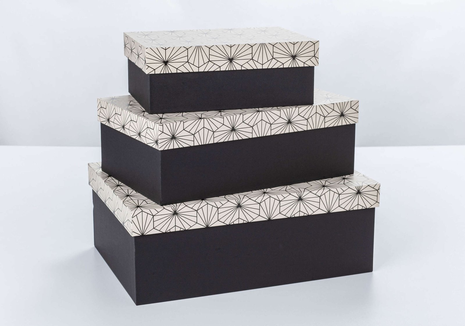 Caja decorativa en cartón industrial (art deco base negra #1- #2- #3)