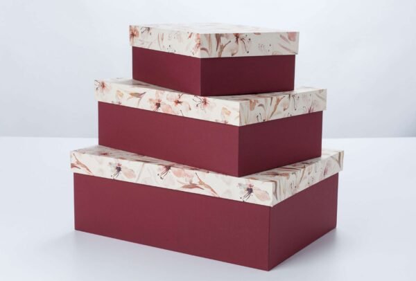 Caja decorativa en cartón industrial (Flores acuarela base vino tinto #1- #2- #3)