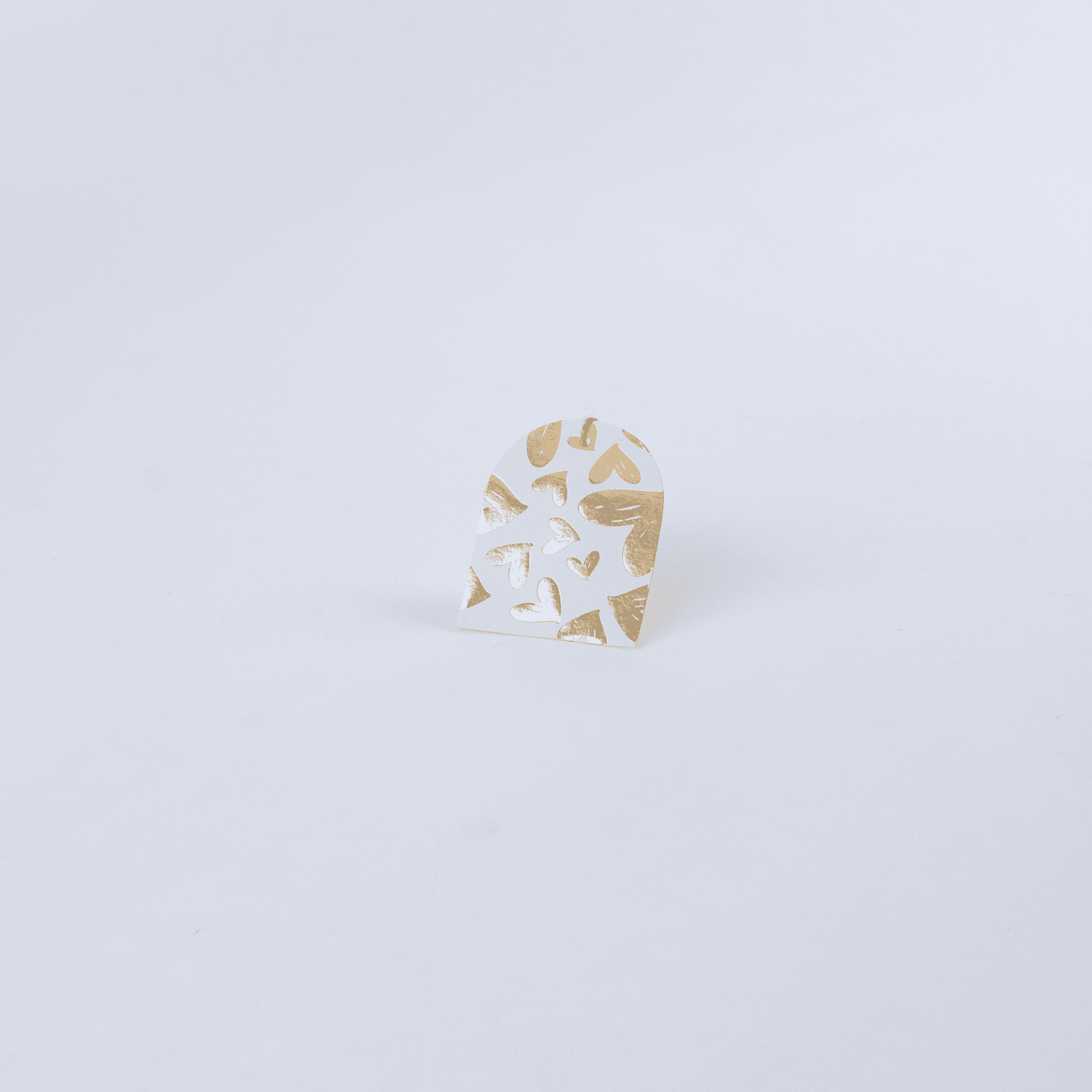 Tarjeta metalizada 7,5x6cm (Corazón dorado) 2 tarjeta